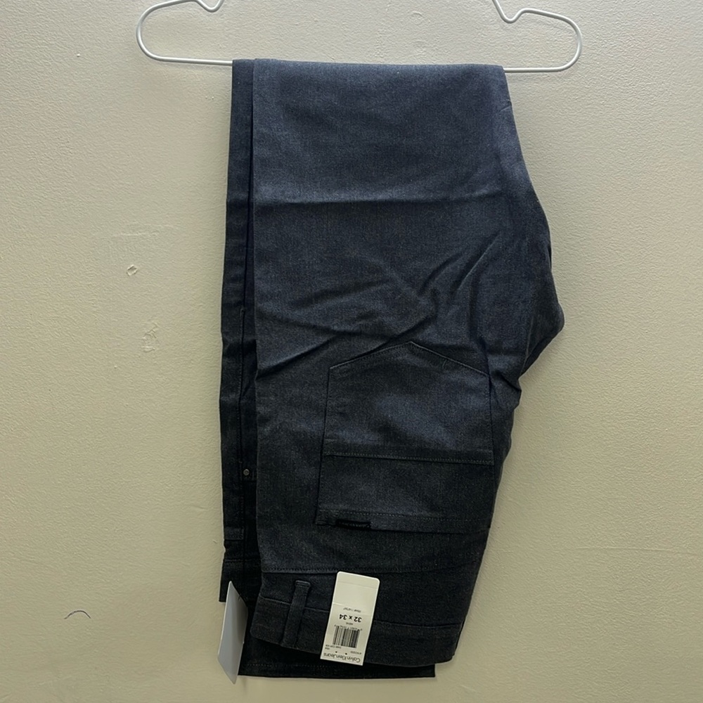 Calvin Klein Man Pants Dark Cliff Size32x34 NWT